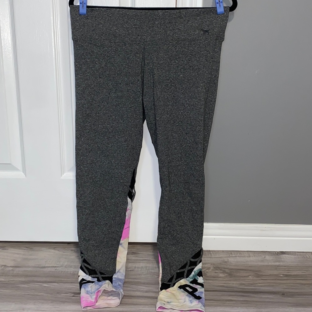 PINK LEGGINGS
